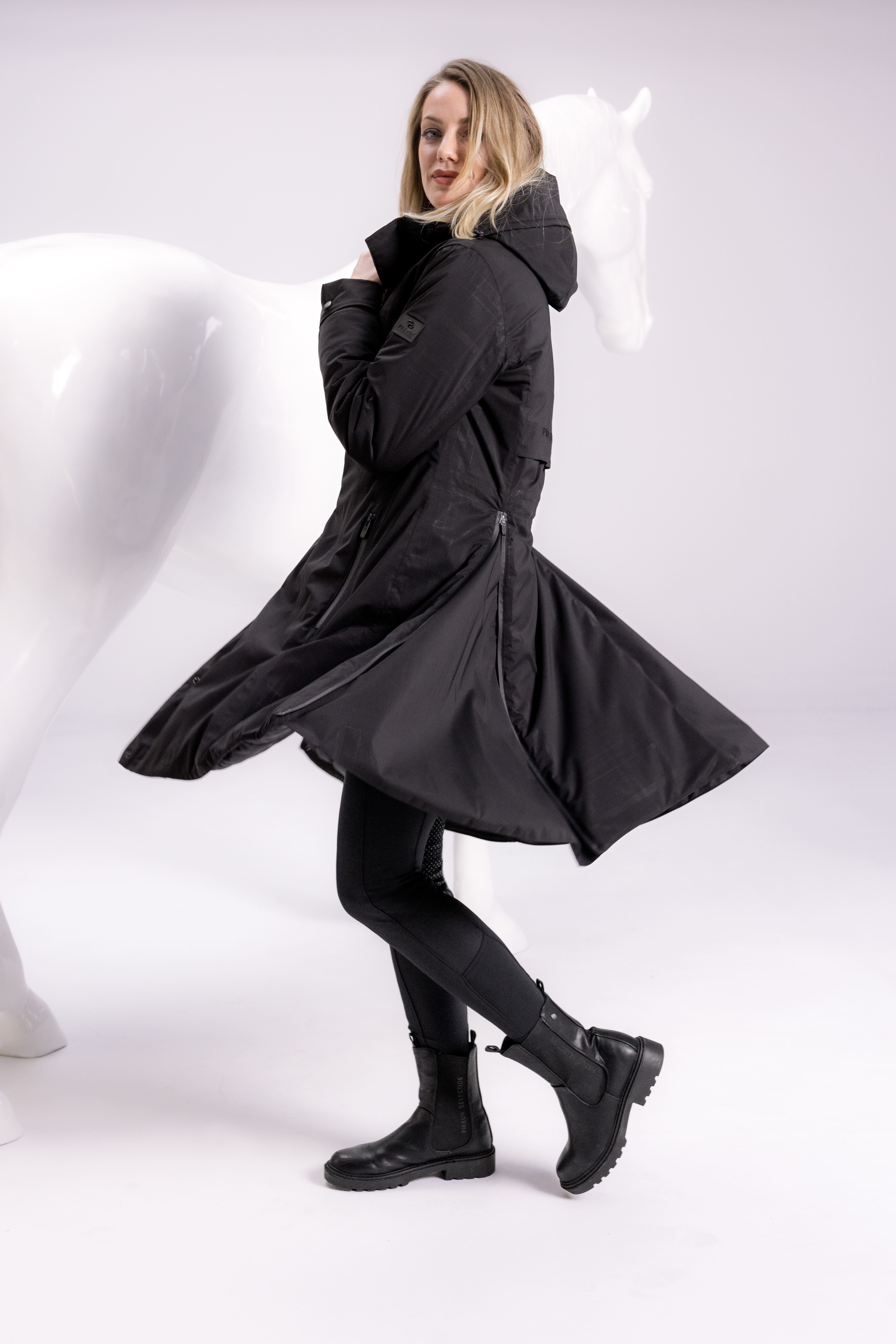 Buy Rainy Day Chic horze.eu